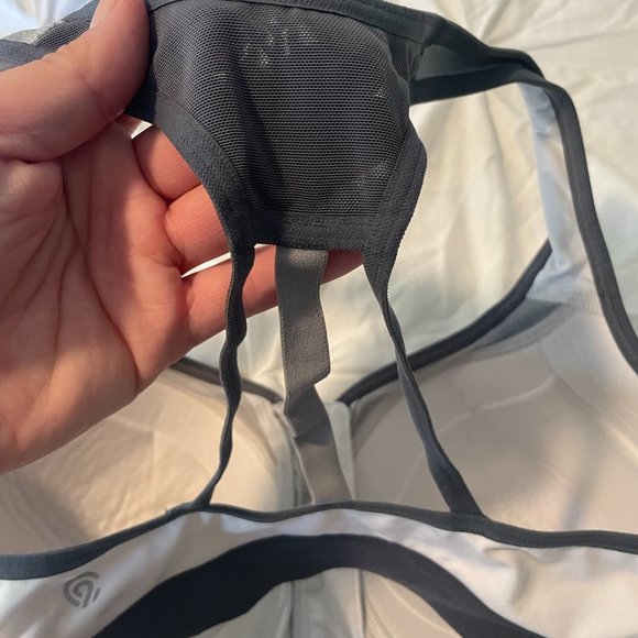 C9 Champion Power Shape Max Zip Sports Bra - White and Gray 36D - Picture 3 of 4